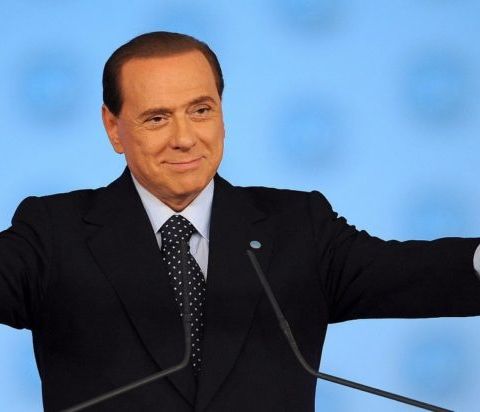 Una Milano blindata si prepara all’ultimo saluto a Silvio Berlusconi: funerali alle 15 in Duomo