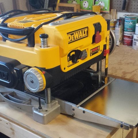 How to Use a Wood Planer - Beginnners #8 -  woodworkweb