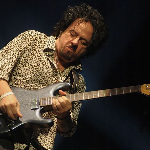 The Top-Earning Dead Celebrities of 2020 & Steve Lukather of Toto