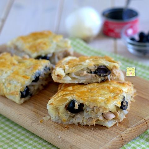 Rustico tonno cipolle e olive
