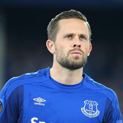 The Sigurdsson problem, generation vexed and is this Koeman's biggest game?