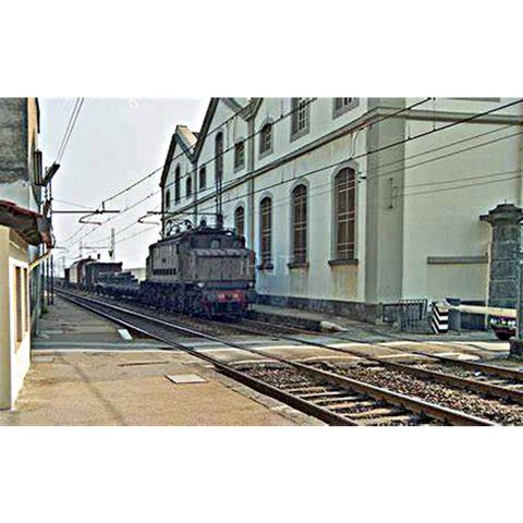 Stazione di Pietrarsa-San Giorgio a Cremano - Ferrovia del Gusto Napoli-Vietri sul Mare (Campania)