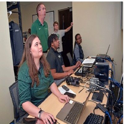 Georgia Gwinnett Students Gets A Taste Of Sports Broadcasting