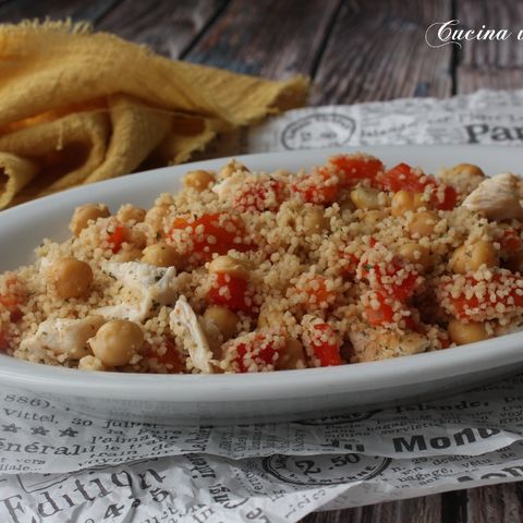 Cous cous peperoni pollo e ceci