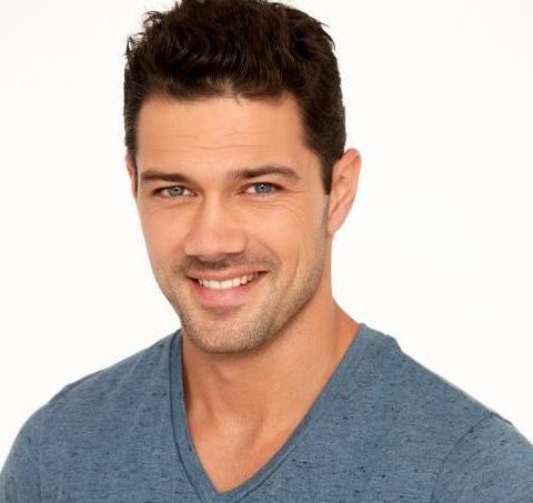 CHRISTMAS MUVIES SPOTLIGHT SPECIAL EDITION WITH SPECIAL GUEST RYAN PAEVEY