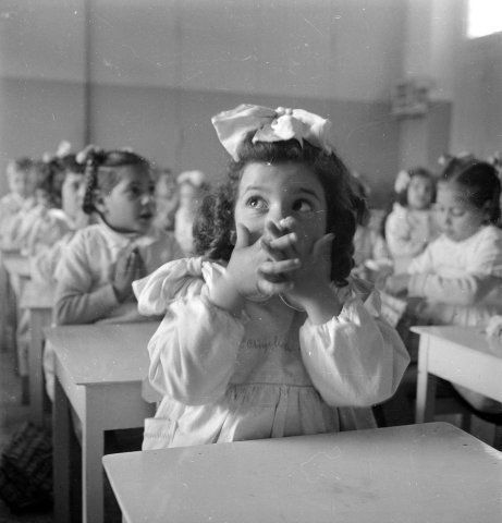 Elsa Morante - La prima della classe. Legge Cinzia Cassinelli