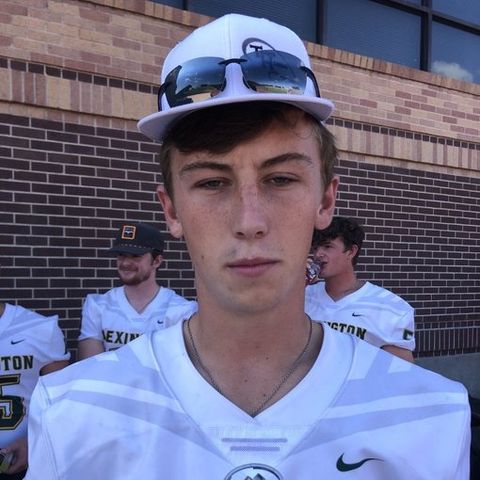 Lexington LB Lane Magnuson