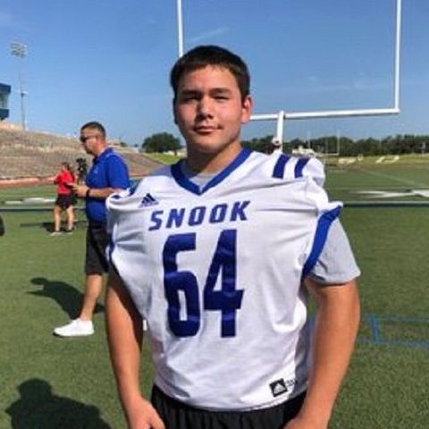 Snook OL/DL Cody Noriega