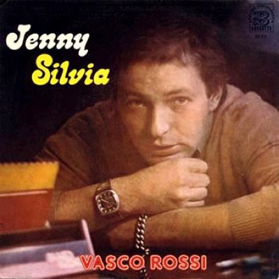 VASCO ROSSI ha parlato del suo primo 45 giri "Jenny/Silvia" raccontando, su Instagram, come sono nate quelle canzoni e svelando chi è Silvia