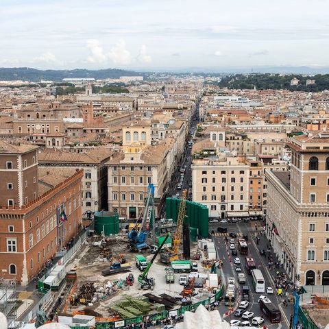 #625 Intervista a Gualtieri, le botticelle, il cemento, l’acqua che manca e altre storie di Roma