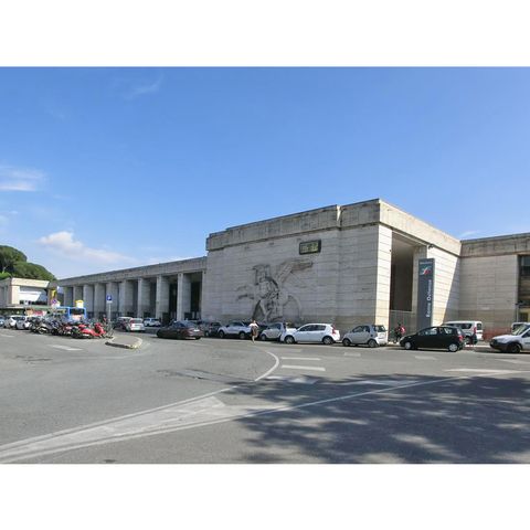 Stazione di Roma Ostiense - Ferrovia del Gusto Roma-Tarquinia (Lazio)