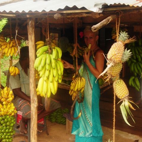 Odc.3 Sri Lanka  "Tęczowe banany i cynamonowe ciasteczka babci Basi"