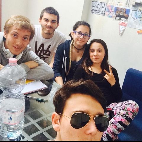 #bo Cade tutto a pezzi