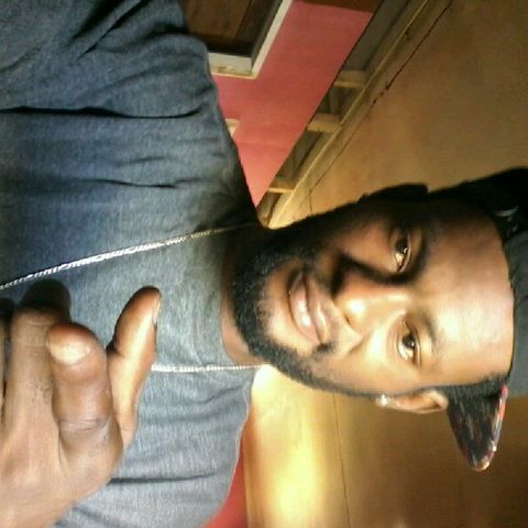 Cwell BROWN