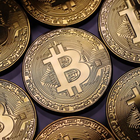 230) Conviene acquistare Bitcoin in questo momento ?
