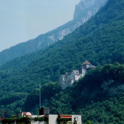 89 - Liechtenstein: Dio, il Principe e la Patria