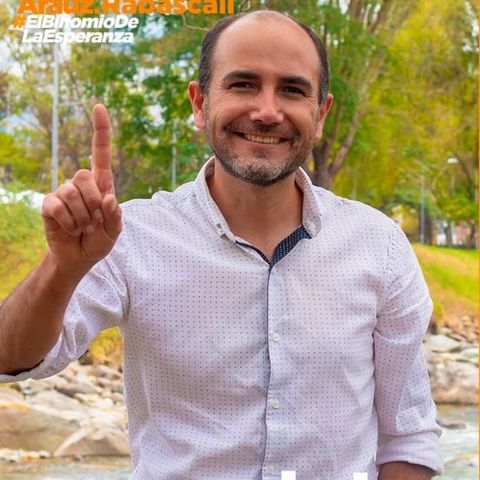 El candidato: Juan Cristóbal LLoret, UNES