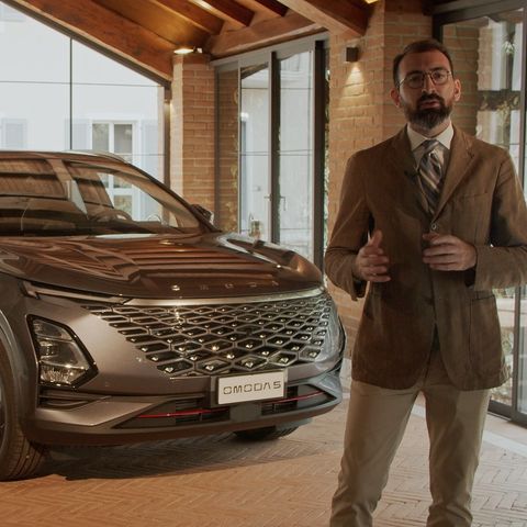 OMODA 5 EV - Francesco Cremonesi racconta il nuovo SUV Omoda