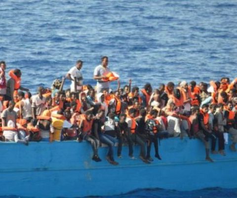 Migranti, salvati in 600 in acque Sar maltesi. Valenti nominato commissario per l’emergenza