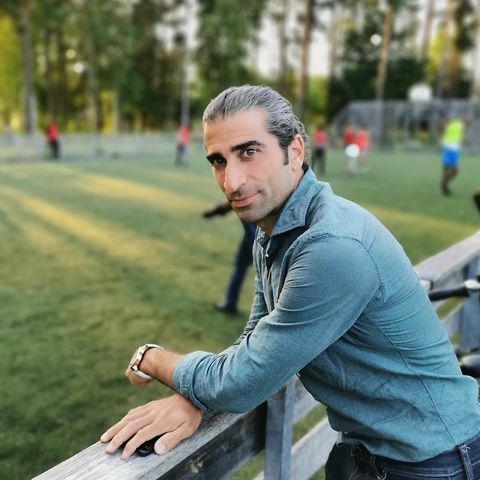 Abgar Barsom fotbollsspelare och fotbollsagent besökte Vivalla