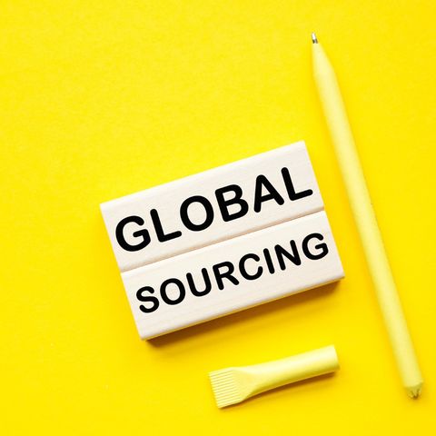 Qué es sourcing?