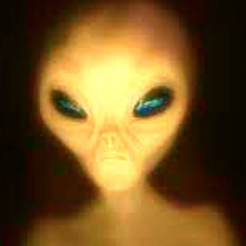 Scientist Speaks Out On Aliens and UFO's REAL AUDIO