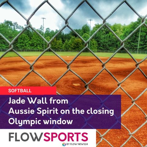 Jade Wall from Aussie Spirit (@Aussie_SpiritOZ) @SoftballOz on the gold medal window