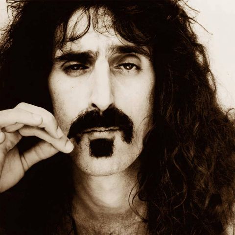 Intervista ad Alessandra Izzo per lo spettacolo "Zappa è vivo"