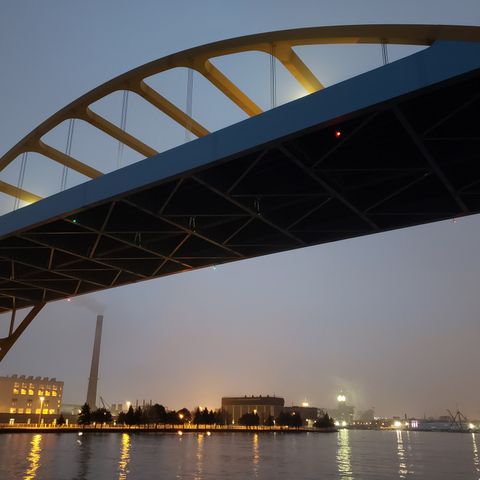 26 | Lights, Bridge, Action: Ian Abston on Light the Hoan's mission to light up a busy city landmark