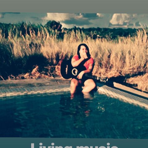 Teresa luiza_Living Music