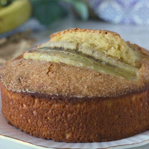 Torta di banane e yogurt