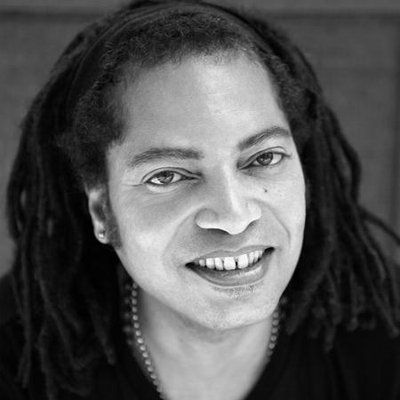 Il cantautore e polistrumentista Sananda Maitreya ha compiuto 60 anni. Con il nome Terence Trent D'Arby è icona del Soul e R&B degli anni 80