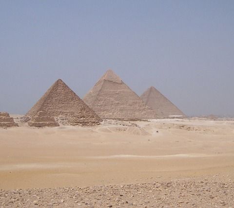 Robert Bauval - La Religione Stellare dei Costruttori delle Piramidi di Egitto