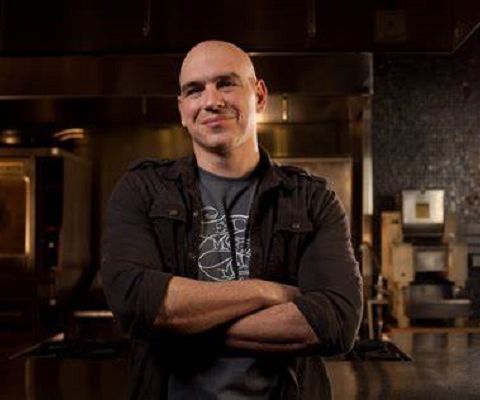 Chef Michael Symon discusses how #Ecolab is helping businesses focus on cleanliness ~ #smallbusinessmonth @chefsymon @ecoloab