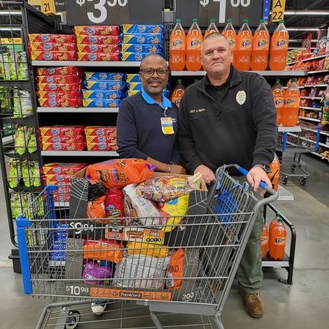 Walmart Marketplace Donates Candy To Snellville Police