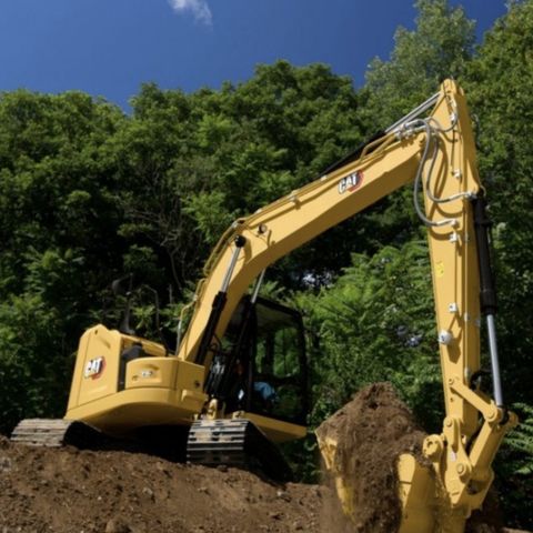 Ascolta la news sui nuovi escavatori Cat 313 e 313 GC di prossima generazione