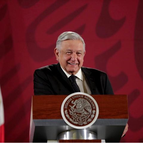 Andrés Manuel López Obrador, expresa su apoyo a Manuel Bartlett