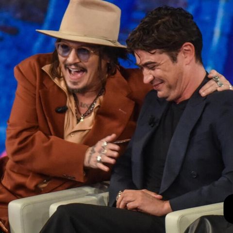 Johnny Depp e Riccardo Scamarcio a Che Tempo Che Fa  27.10.2024 Il Commento di Radio PugginiOnAir