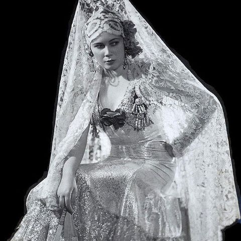 La Mattina all'Opera buongiorno con .. Gianna Pederzini
