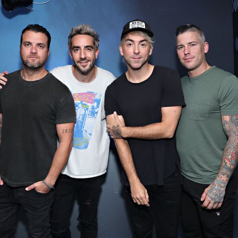 Alex Gaskarth Talks About 20 Years Of All Time Low!