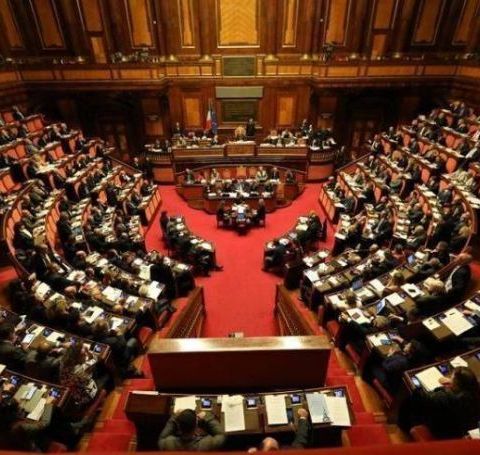 Decreto Cutro, maggioranza: il Senato approva testo riformulato. Oggi il voto alla Camera