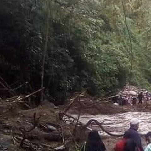 Lluvias dejan daños en 10 comunidades de Oaxaca