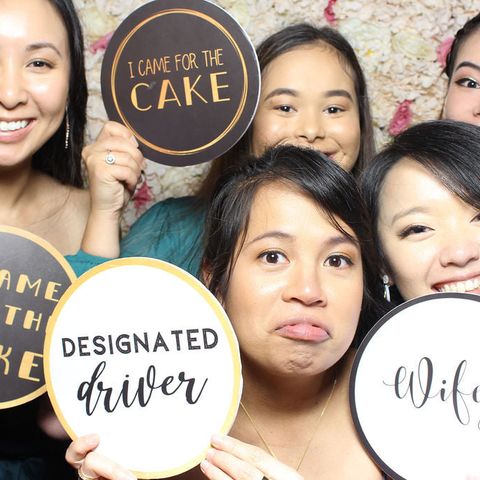 Best Party Props That You Can Bring To Your Photo Booth