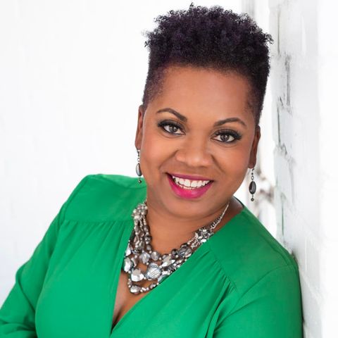 Bonita Owens – Making The Move From Solopreneur To CEO