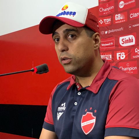 Entrevista com presidente do Vila Nova, Hugo Jorge Bravo, após derrota para o Atlético no Accioly no primeiro jogo da semifinal