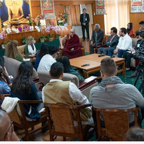 20191023 Dalai Lama con Costruttori di Pace