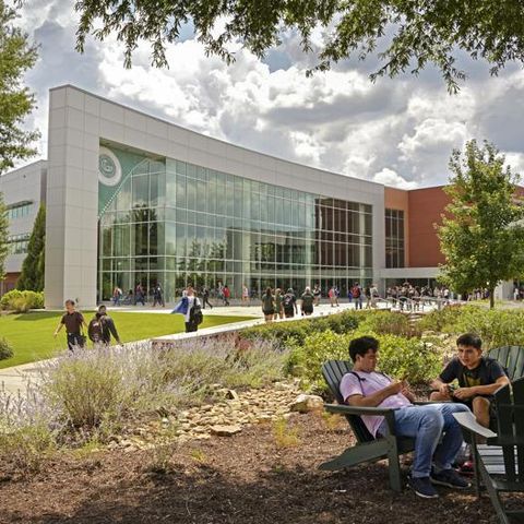 Graduation Postponed For Georgia Gwinnett College