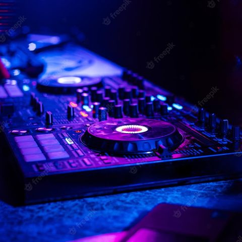 DJ Infinity domina los ritmos 👨‍🚀😎🌍