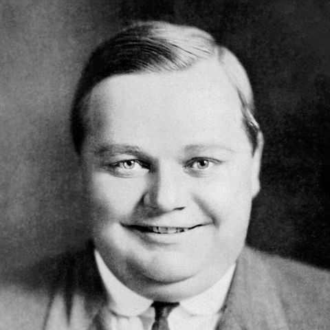 Il caso Fatty Arbuckle: Sesso, Alcool e Party Girls