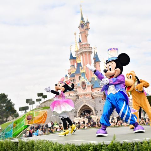 Perché non si può volare sopra i Disneyland e altre aree I'Italia compresa